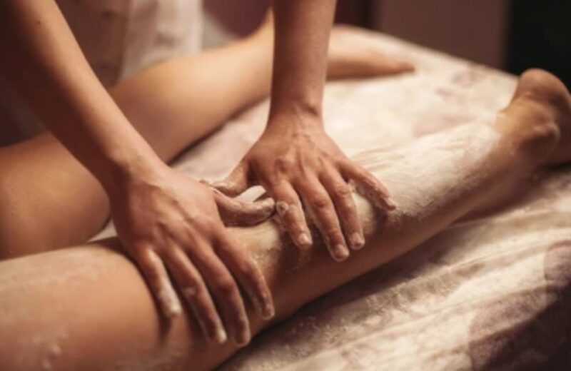 Massage traditionnel Ayurvéda ABHYANGA + soin UDVARTANA